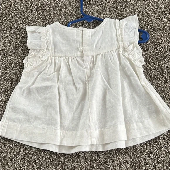 GAP Kids White Ruffle Sleeve Top - Picture 2 of 2